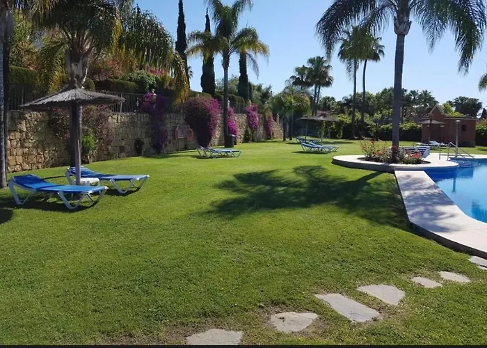 Vasari-la Alzambra 別荘 *