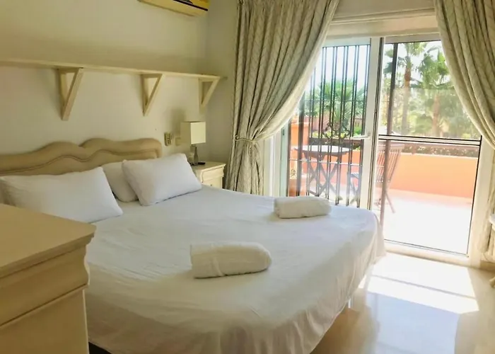 Vasari-la Alzambra 別荘 マルベーリャ