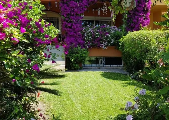 別荘 Vasari-la Alzambra